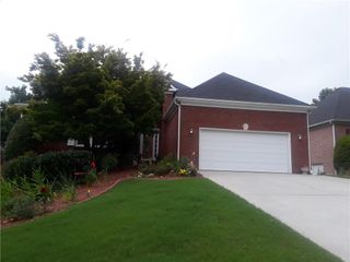 1120 Lewis Ridge Circle, Lawrenceville, GA 30045