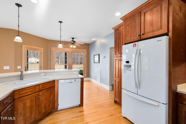 287 Saylor Hill Road, Limestone, TN 37681