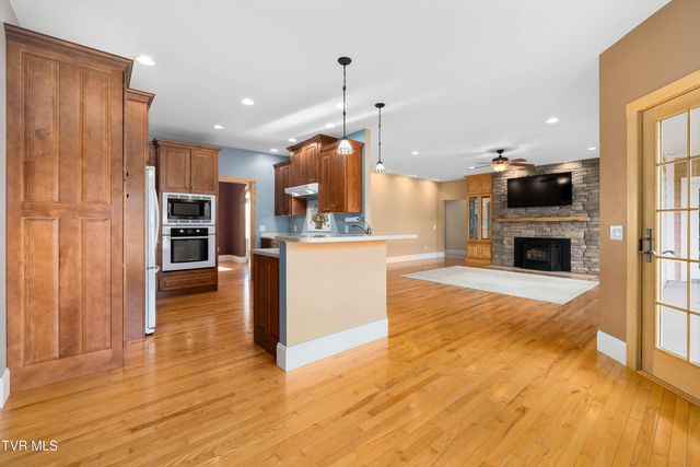 287 Saylor Hill Road, Limestone, TN 37681