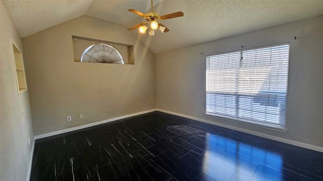342 Arbor Court, Euless, TX 76039