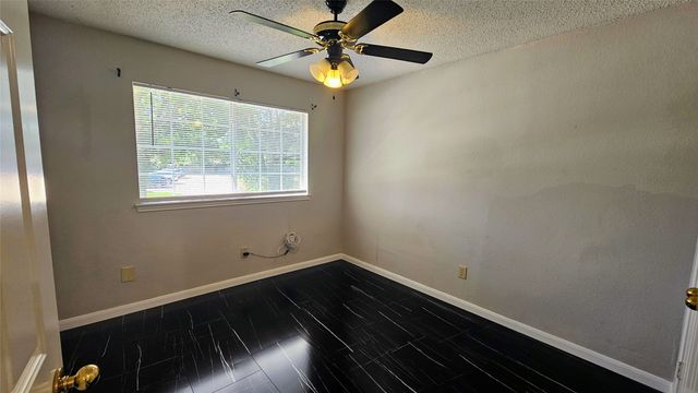 342 Arbor Court, Euless, TX 76039