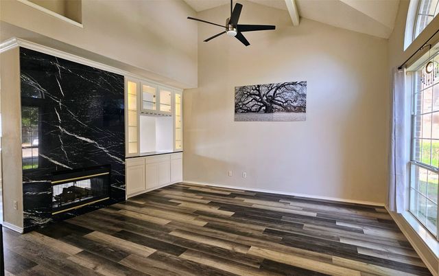 342 Arbor Court, Euless, TX 76039