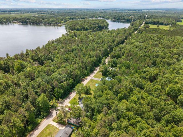 W8306 CLOVERLEAF LAKE ROAD, Clintonville, WI 54929