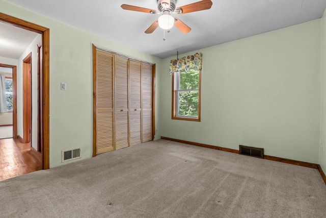W8306 CLOVERLEAF LAKE ROAD, Clintonville, WI 54929