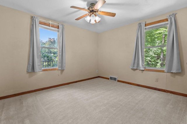 W8306 CLOVERLEAF LAKE ROAD, Clintonville, WI 54929