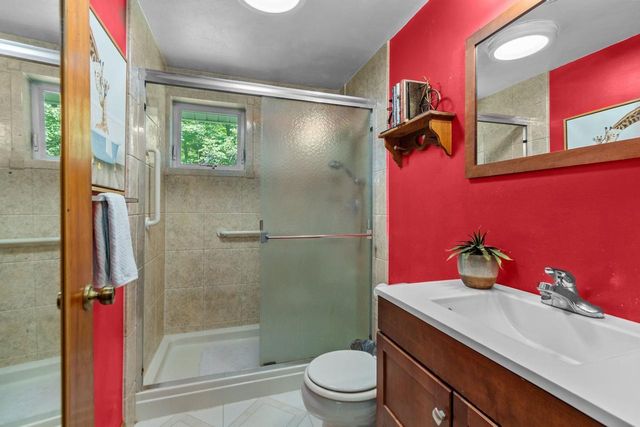 W8306 CLOVERLEAF LAKE ROAD, Clintonville, WI 54929
