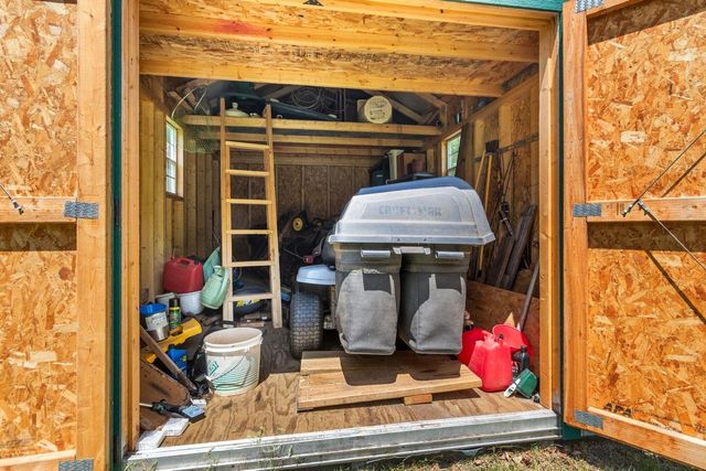 W8306 CLOVERLEAF LAKE ROAD, Clintonville, WI 54929