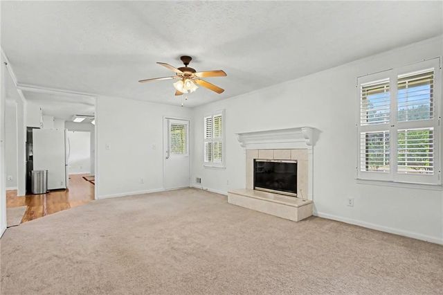 105 Gantt Lane, Fayetteville, GA 30215