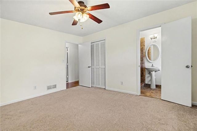 105 Gantt Lane, Fayetteville, GA 30215