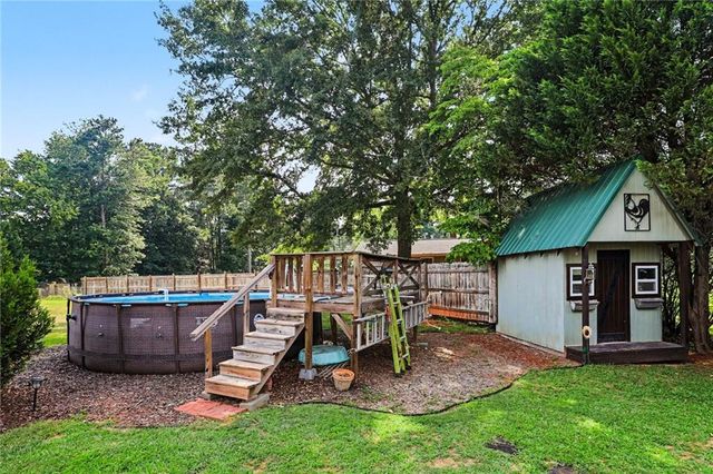 105 Gantt Lane, Fayetteville, GA 30215