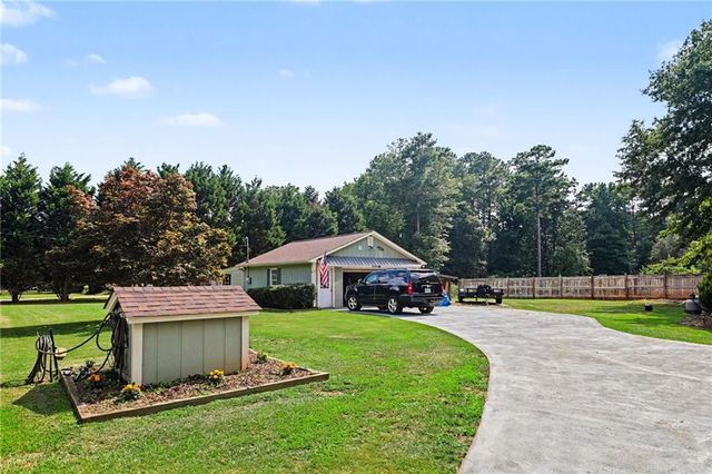 105 Gantt Lane, Fayetteville, GA 30215