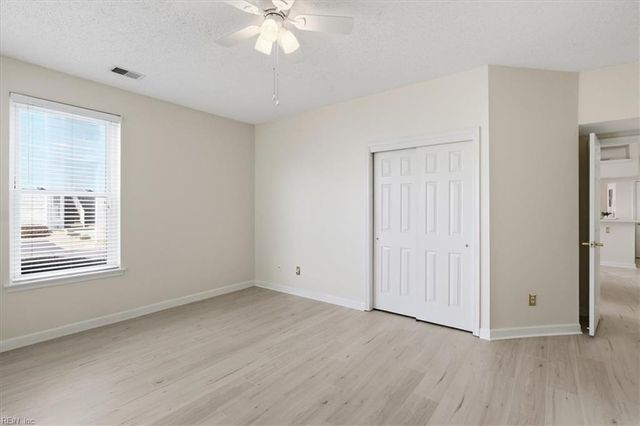 2312 Beach Haven Dr Apt 102, Virginia Beach, VA 23451