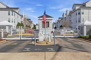 2312 Beach Haven Dr Apt 102, Virginia Beach, VA 23451