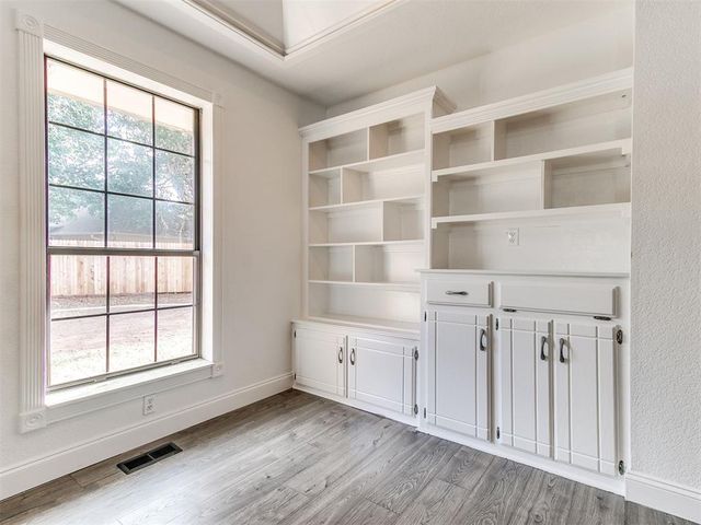 6720 Basswood Canyon Road, Oklahoma City, OK 73162