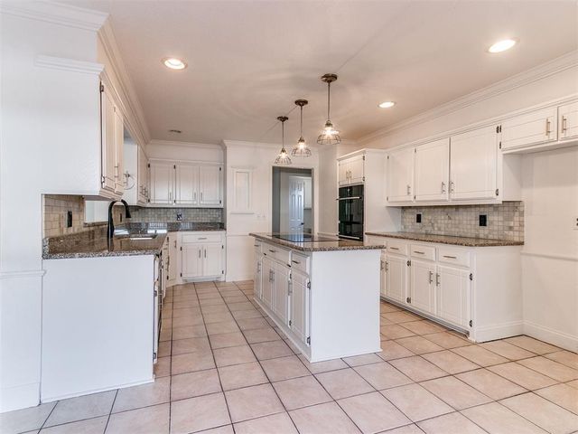 6720 Basswood Canyon Road, Oklahoma City, OK 73162