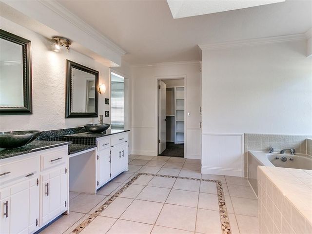 6720 Basswood Canyon Road, Oklahoma City, OK 73162