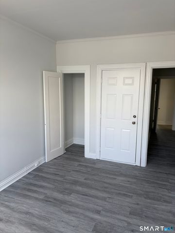 351 Greenwich Avenue 3, Greenwich, CT 06830