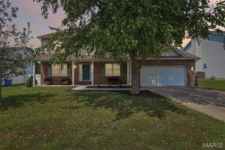 8009 Austin Drive, Troy, IL 62294