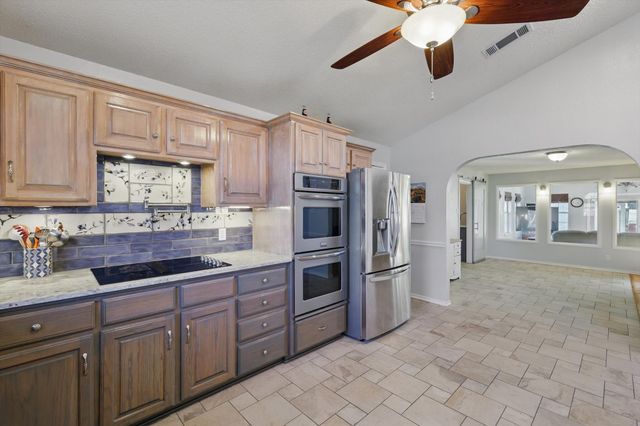 9942 State Highway 56, Sherman, TX 75090