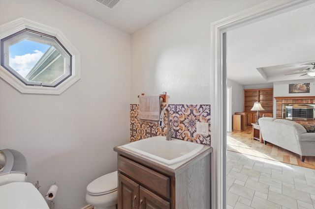 9942 State Highway 56, Sherman, TX 75090