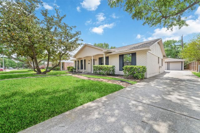 5643 Cheena Drive, Houston, TX 77096