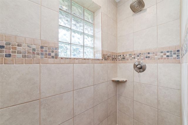 5643 Cheena Drive, Houston, TX 77096