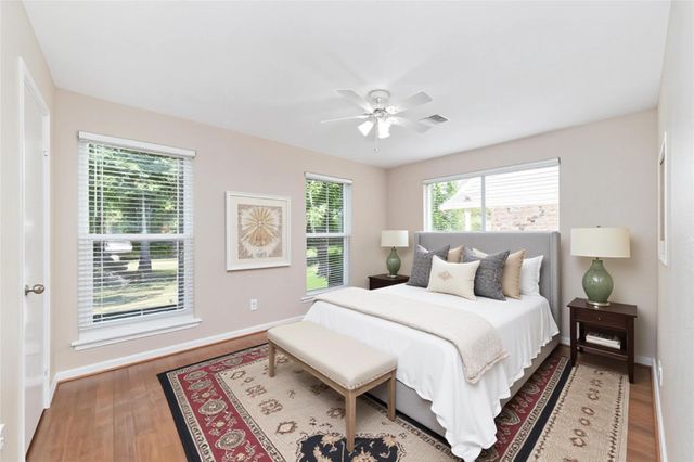 5643 Cheena Drive, Houston, TX 77096