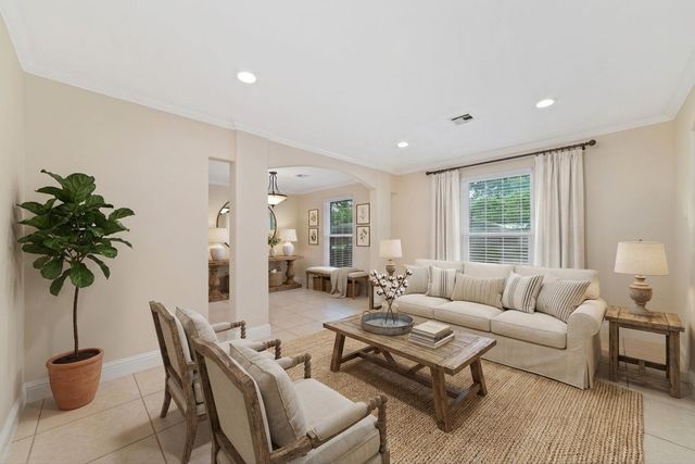 5643 Cheena Drive, Houston, TX 77096