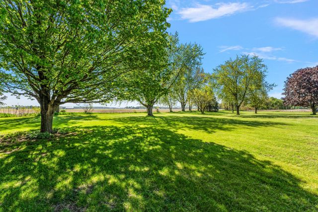 6465 W 1100 S, Union Mills, IN 46382