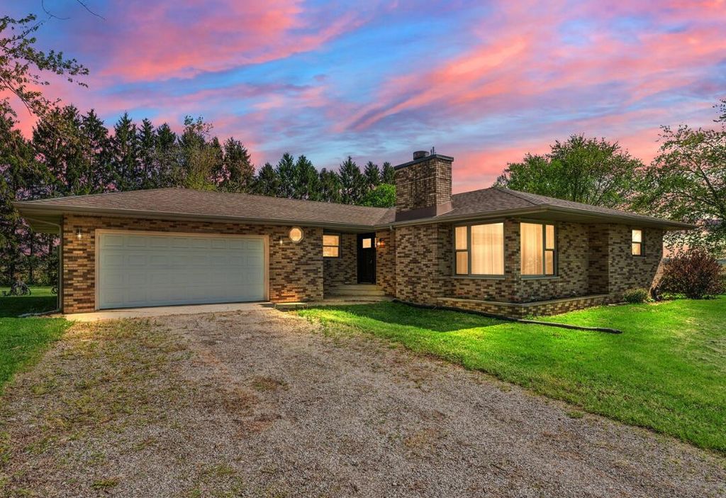 6465 W 1100 S, Union Mills, IN 46382