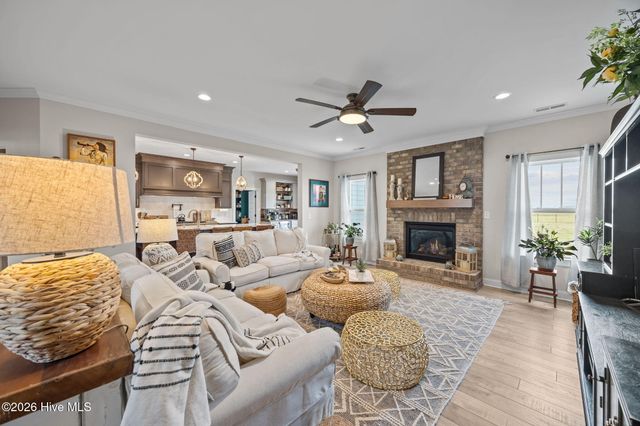 2754 Windflower Lane, Grimesland, NC 27837