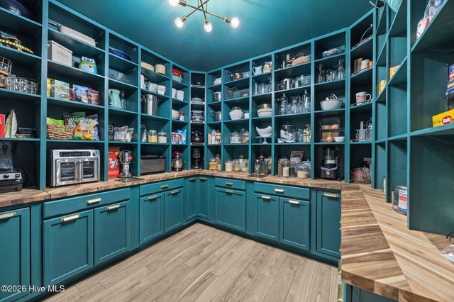 2754 Windflower Lane, Grimesland, NC 27837