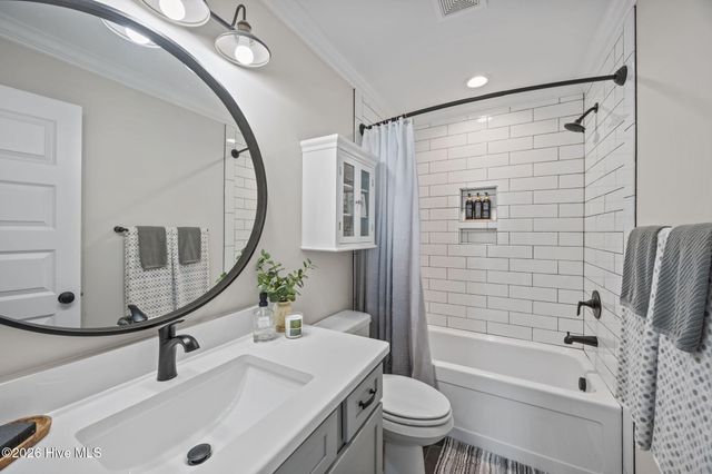 2754 Windflower Lane, Grimesland, NC 27837