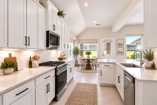 112 Dina Lane, Montgomery, TX 77356