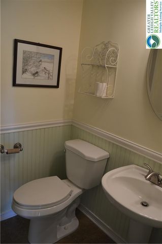 2705 Van Buren Road, Palmer Twp, PA 18045