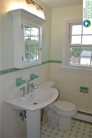 2705 Van Buren Road, Palmer Twp, PA 18045