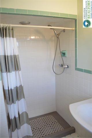 2705 Van Buren Road, Palmer Twp, PA 18045