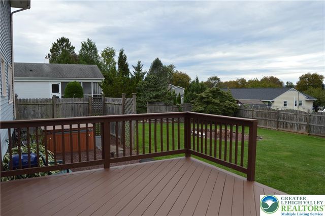 2705 Van Buren Road, Palmer Twp, PA 18045