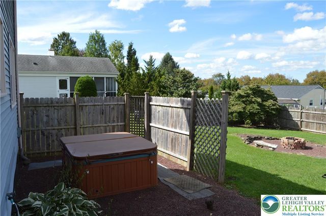 2705 Van Buren Road, Palmer Twp, PA 18045