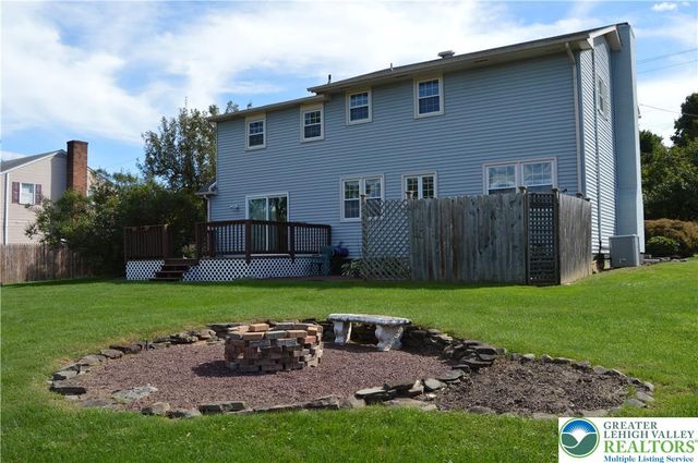 2705 Van Buren Road, Palmer Twp, PA 18045
