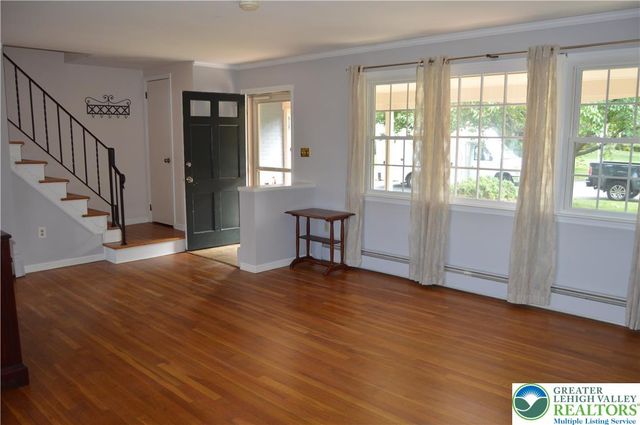 2705 Van Buren Road, Palmer Twp, PA 18045
