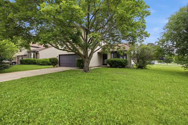 983 Valleyview Drive, Bartlett, IL 60103