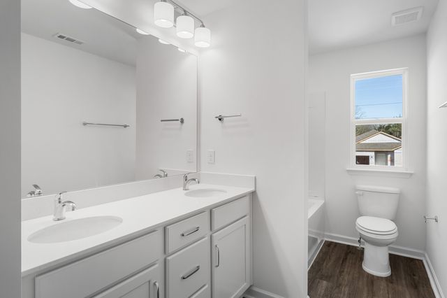 221 Idle Drive, Shelbyville, TN 37160