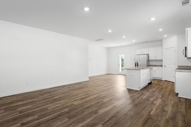 221 Idle Drive, Shelbyville, TN 37160