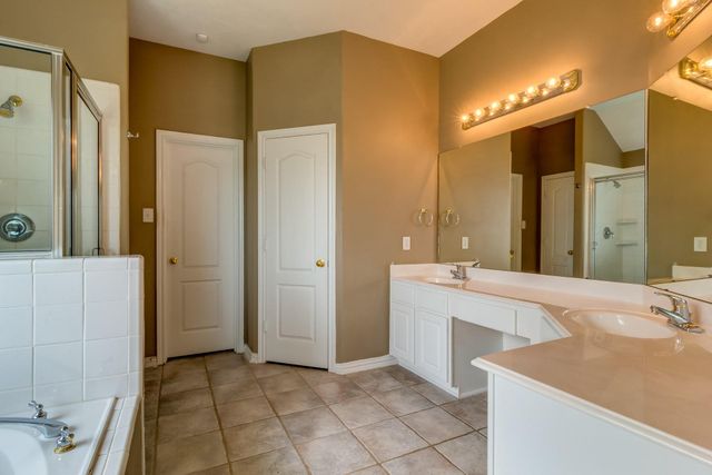 11406 Bottlebrush Lane, Houston, TX 77095