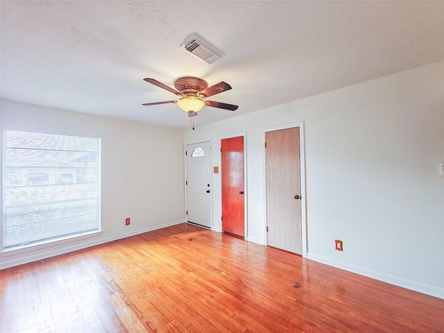 3717 Newton Drive, Pasadena, TX 77503