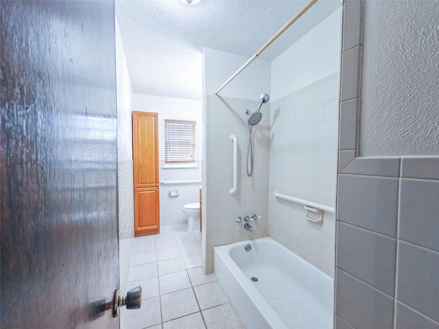 3717 Newton Drive, Pasadena, TX 77503