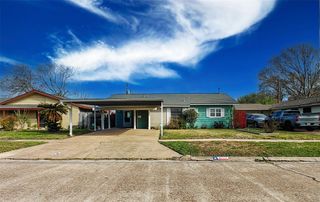 3717 Newton Drive, Pasadena, TX 77503