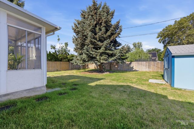 2910 S Illinois, Caldwell, ID 83605