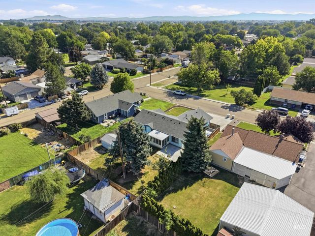 2910 S Illinois, Caldwell, ID 83605